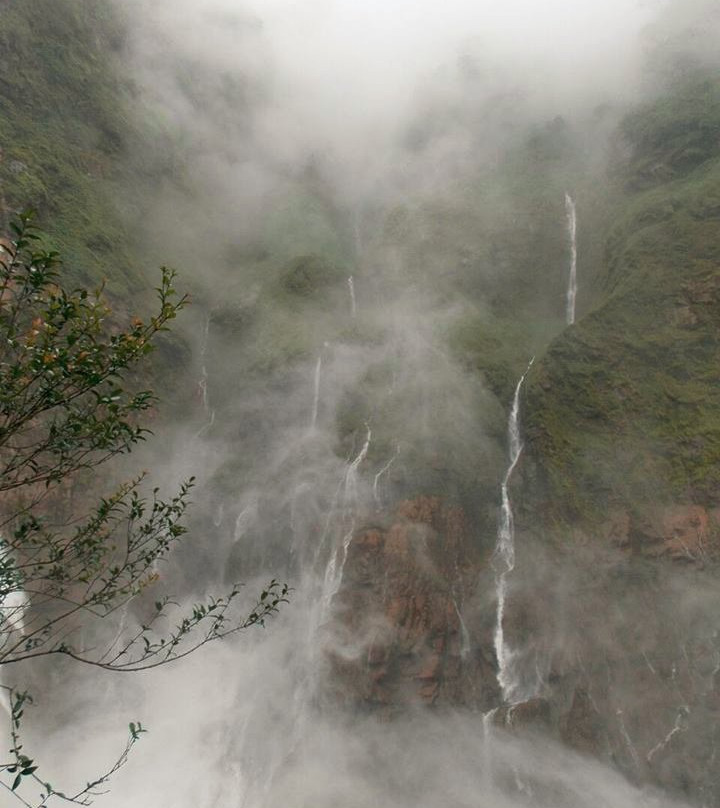 Salto de Candelas景点图片