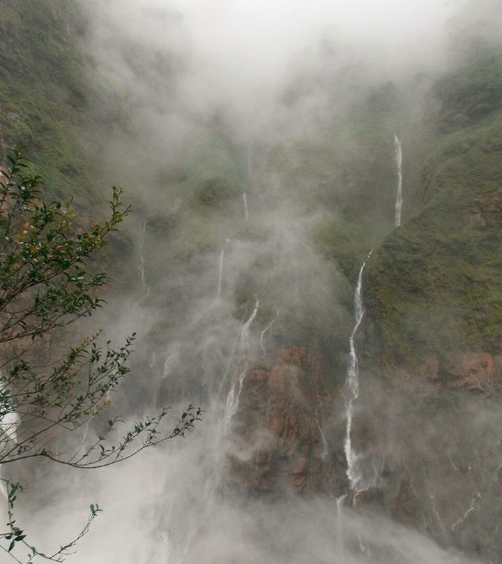 Salto de Candelas景点图片