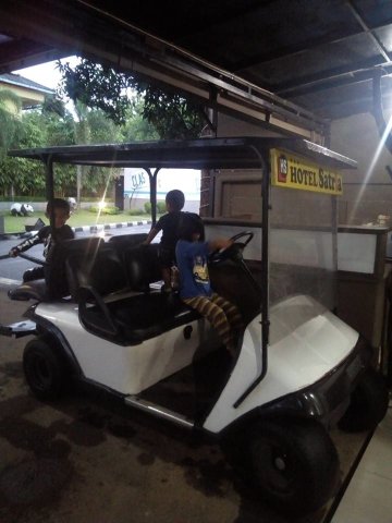 井里汶萨特里亚酒店-浴室