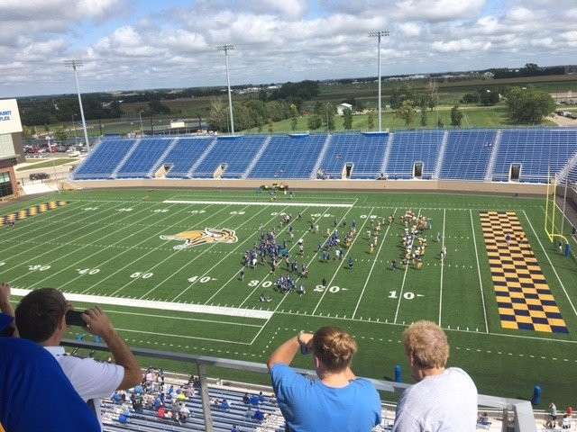 Dana J Dykhouse stadium-Brookings必去景点