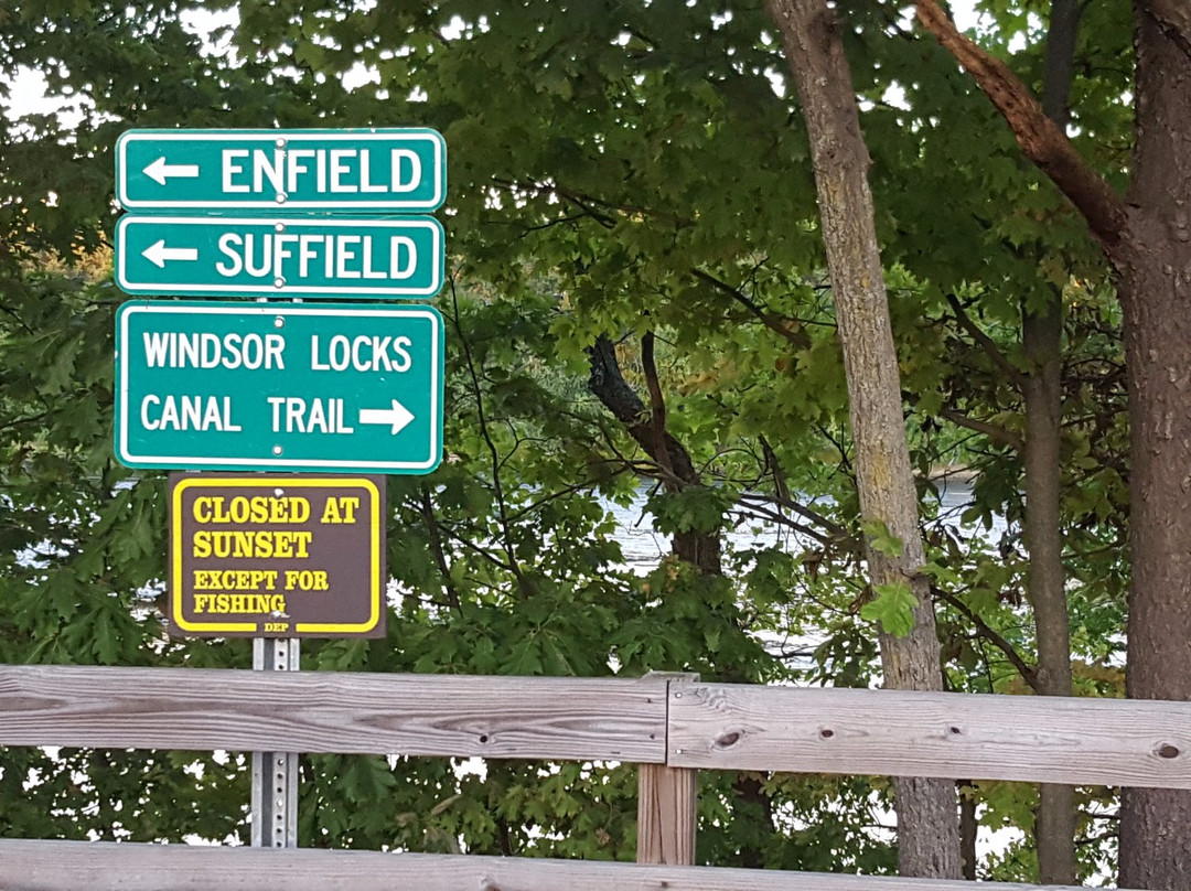 Windsor Locks Canal State Park Trail-Suffield必去景点