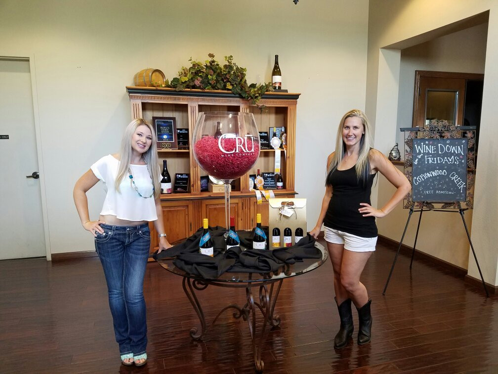 Cru Wine Company-马德拉必去景点