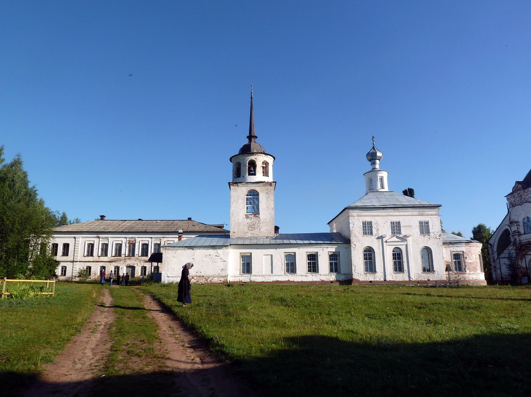 Verkola Monastery of St. Artemiy景点图片