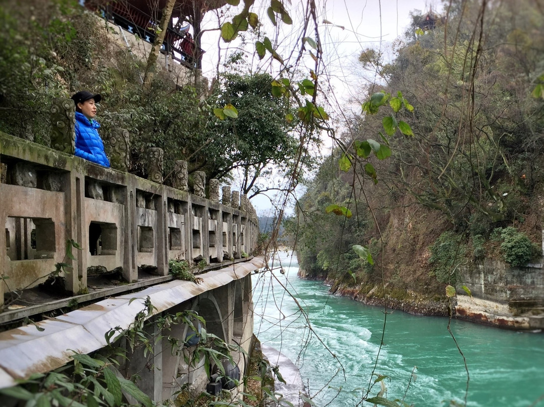 宝瓶口-都江堰市必去景点