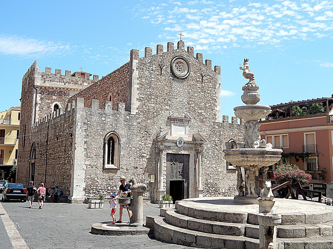 Duomo di Taormina景点图片