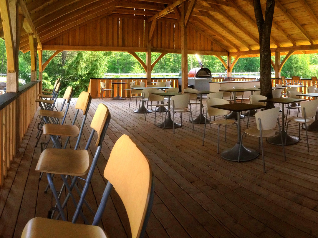 Chateau de Cartes-Dunham必去景点