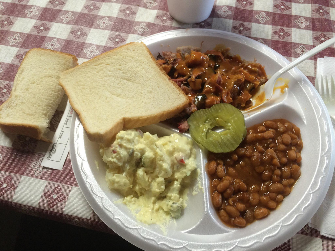 Holy Trinity餐馆和美食-BBQ House