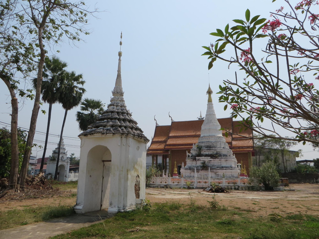 Wat Chai Mongkhon-南邦必去景点