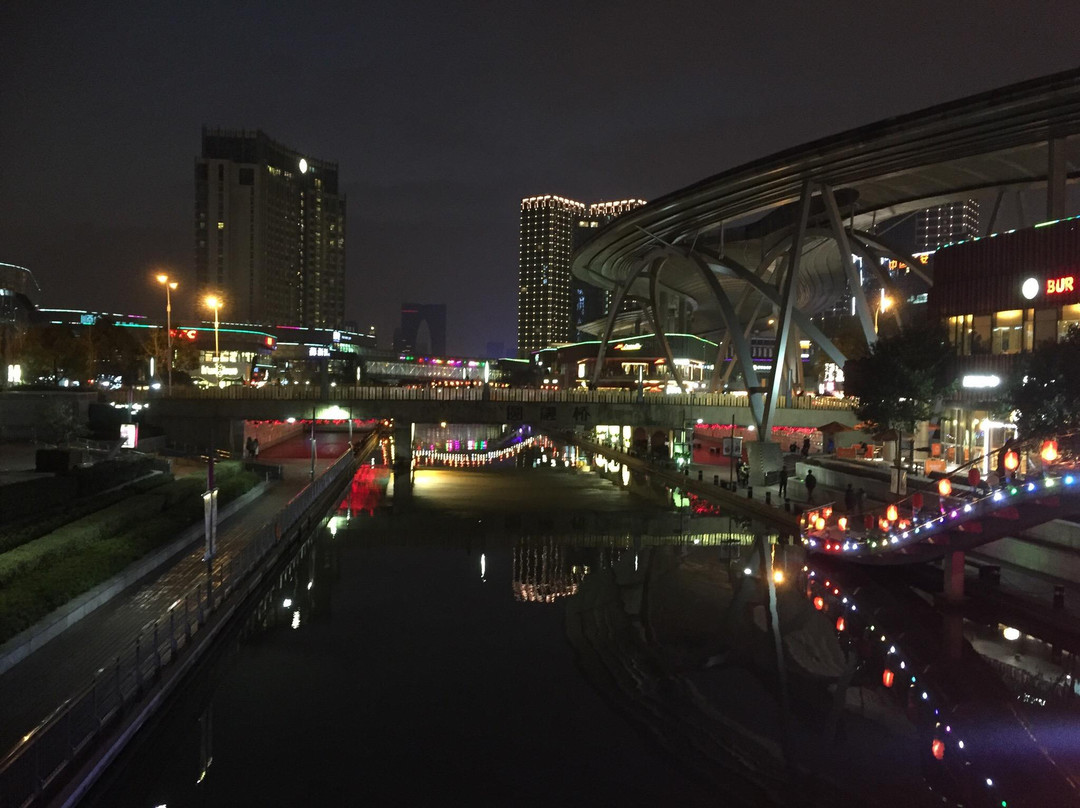 圆融时代广场-苏州市必去景点