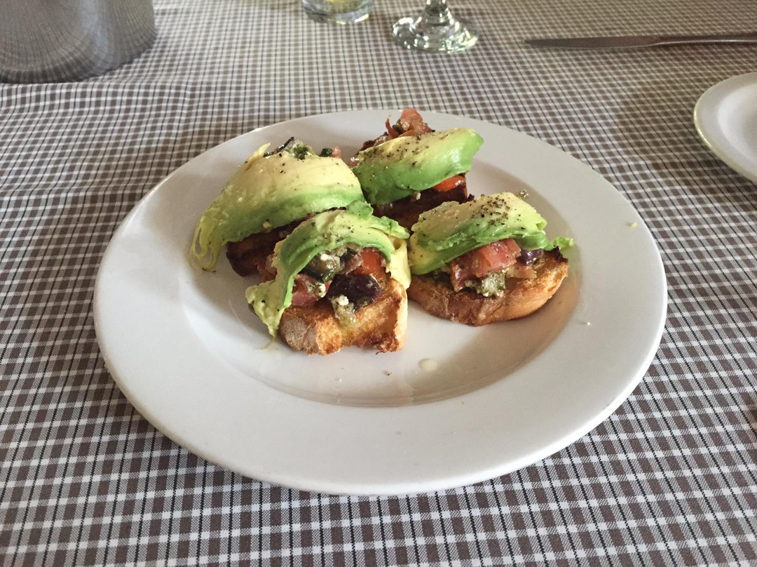 Lambrusco's Italian Dining