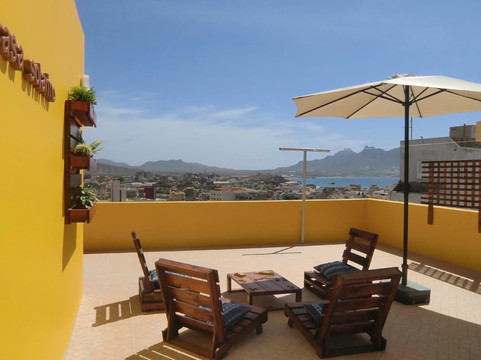 Sao Nicolau酒店住宿-Casa Bom Dia Mindelo