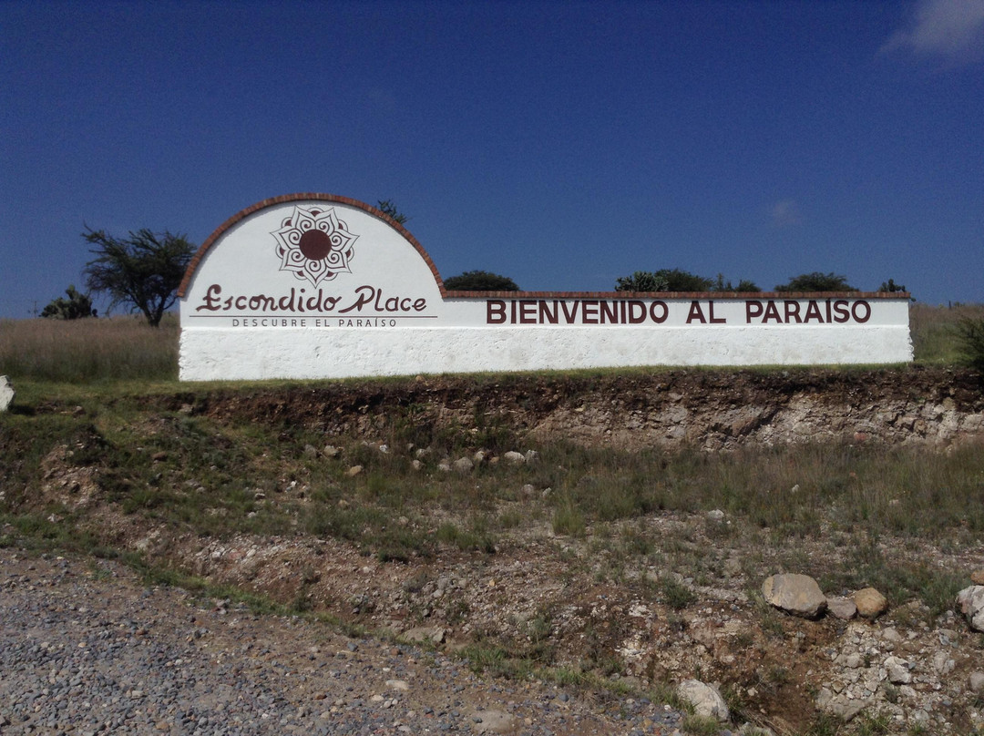 Escondido Place景点图片