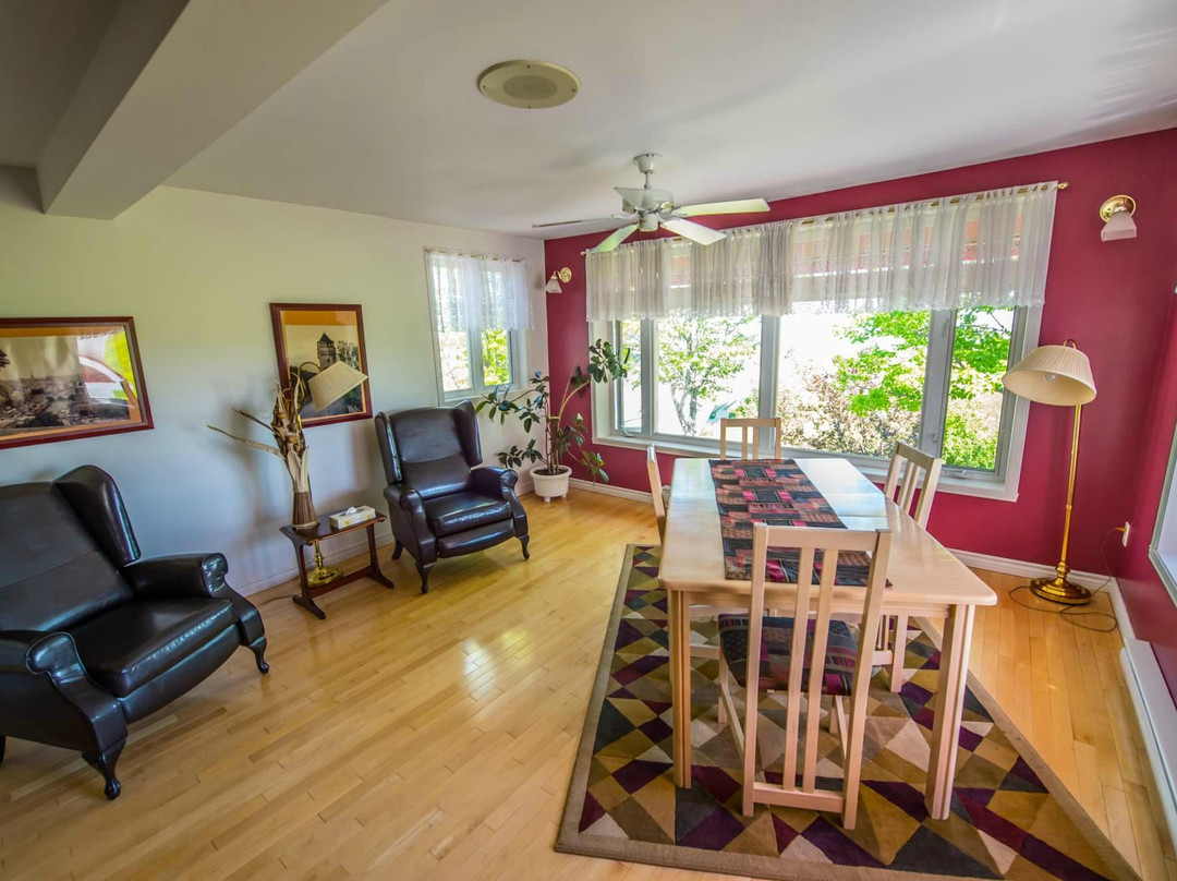 Auberge la Courtepointe主图