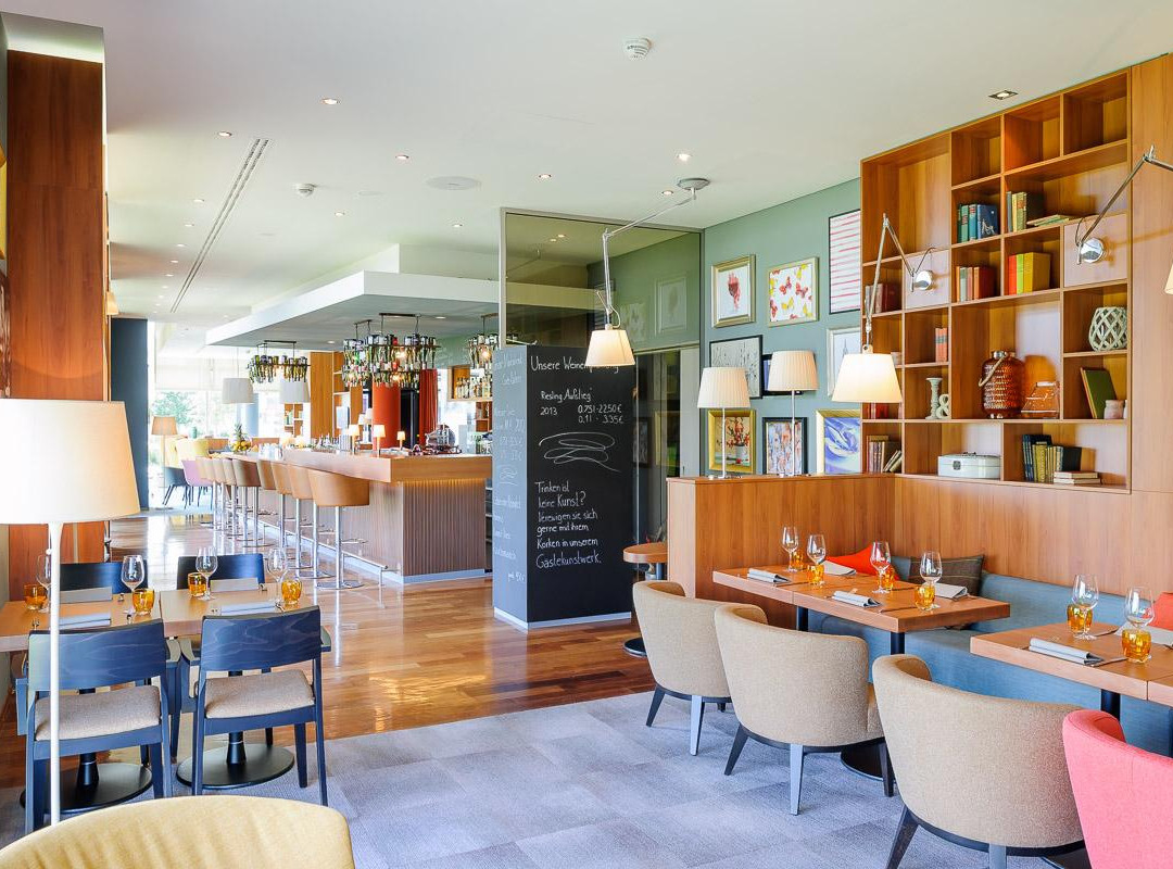 Relax Food, Drinks & You