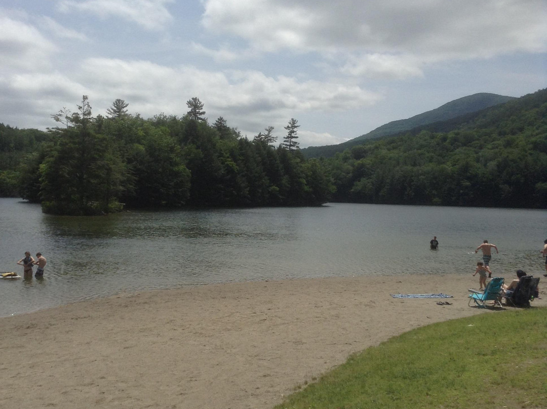 Emerald Lake State Park-Dorset必去景点
