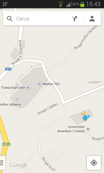 Qendra Argetuese Blur-地拉那必去景点