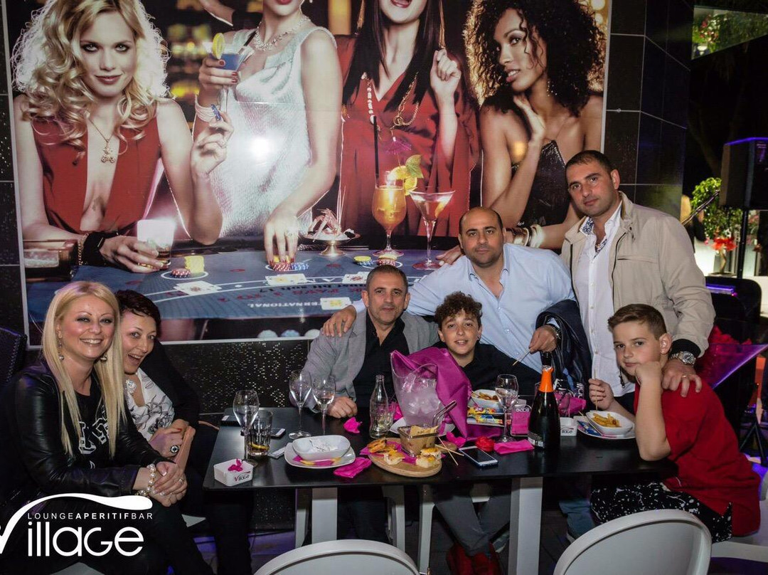 Village Lounge Aperitif Bar景点图片