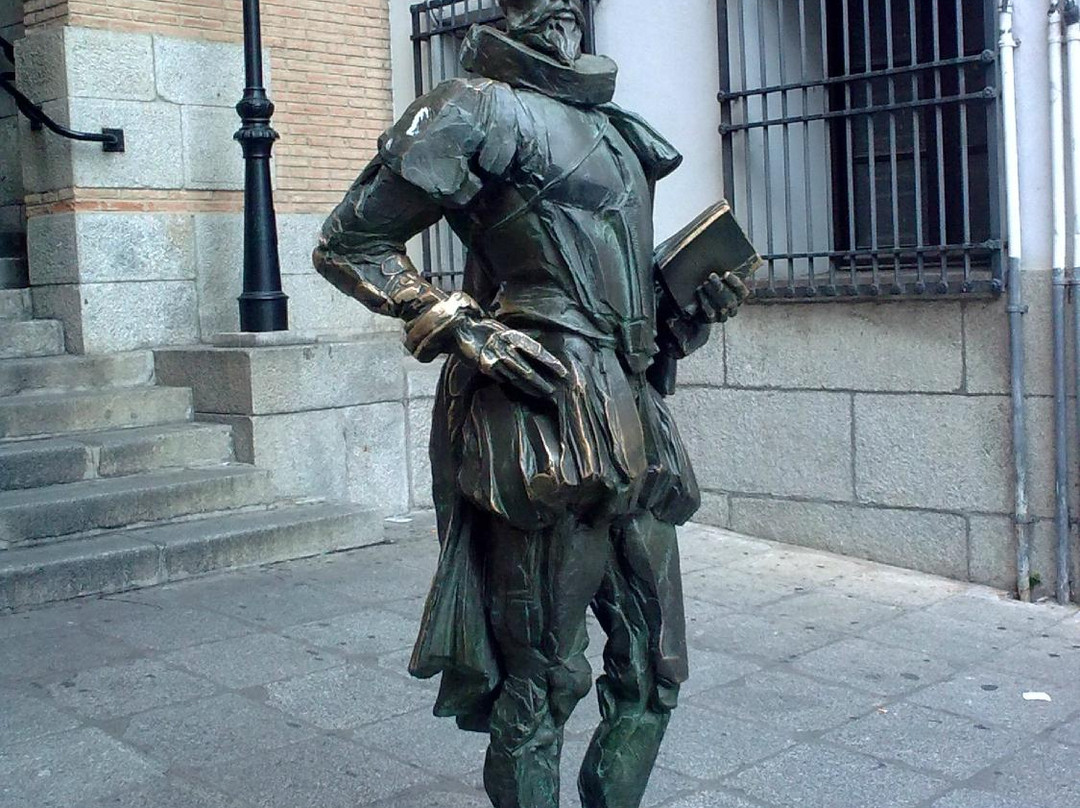 Estatua de Miguel de Cervantes景点图片