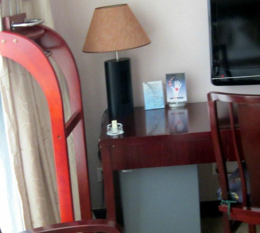 百汇大酒店主图