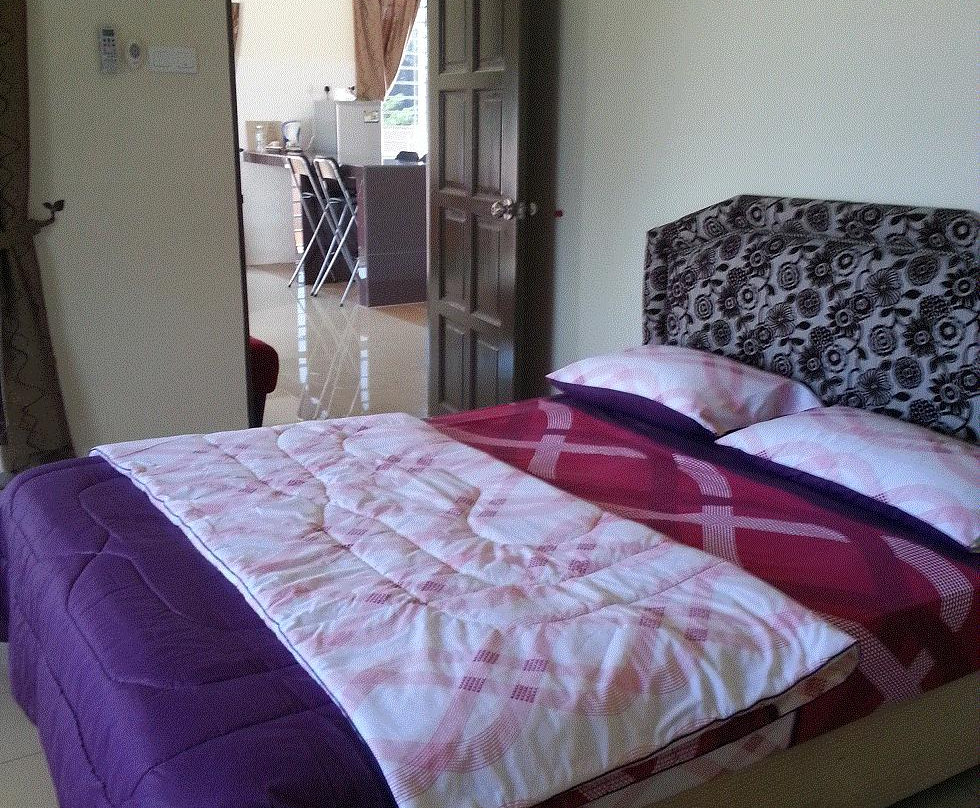 沙叻丁宜酒店住宿-Gelenggang - KLIA Transit House