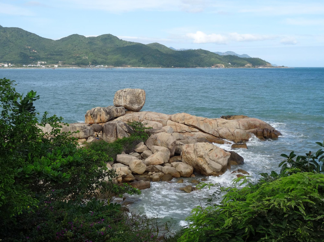 钟屿石岬角-芽庄必去景点