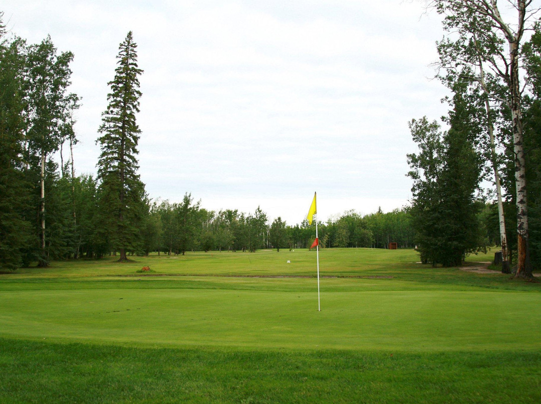 Pipestone Golf Club-Wembley必去景点