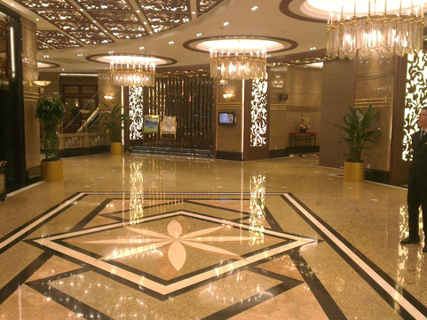 王宝和大酒店主图