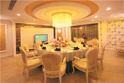 大连南航明珠大酒店主图