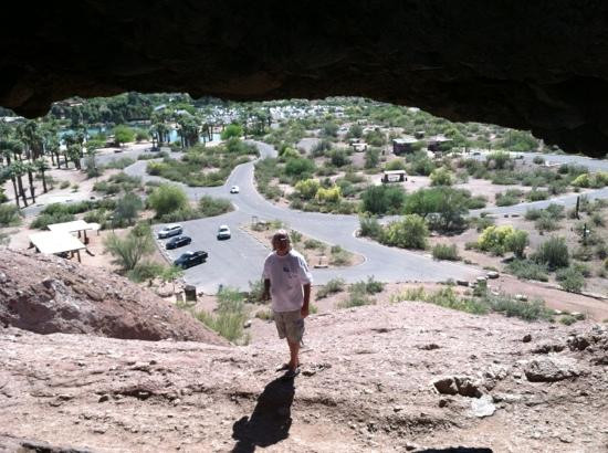 石中洞-凤凰城必去景点