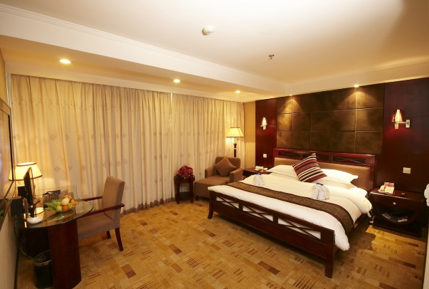 中莱大酒店主图