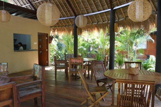 KIMA Surfari-水明漾必去景点