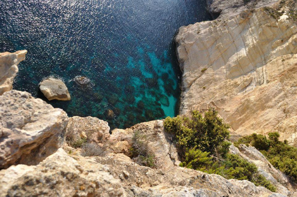 Ta' Cenc Cliffs-Sannat必去景点
