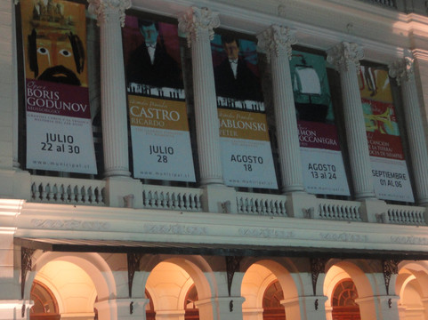 Teatro Municipal de Santiago-圣地亚哥必去景点