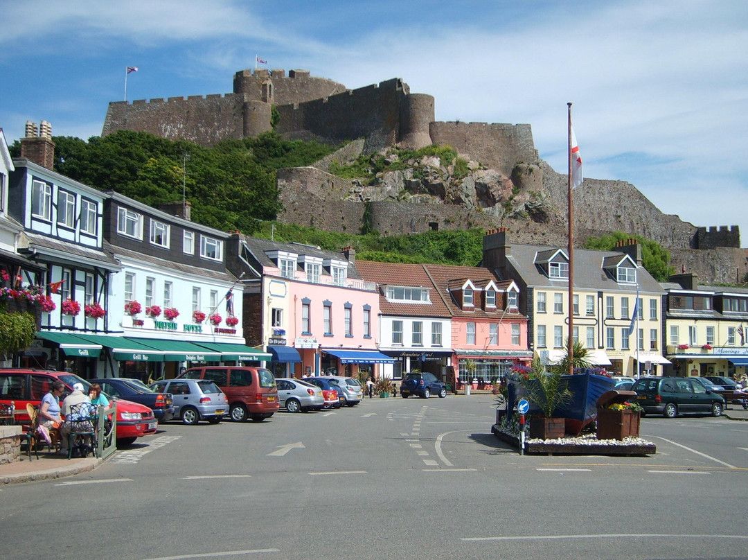 Mont Orgueil Castle景点图片