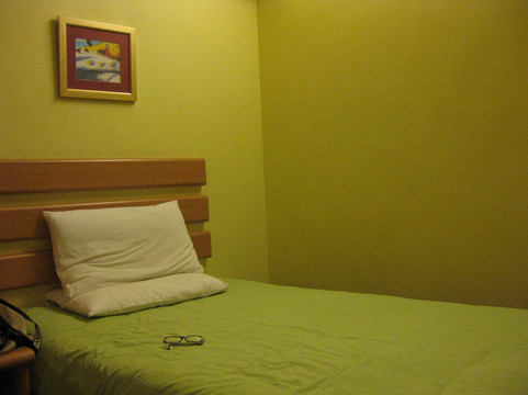 如家酒店·neo(大连中山广场地铁站天津街店)主图