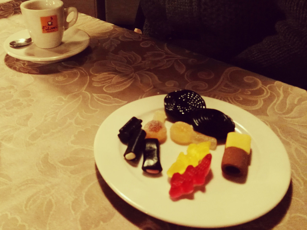 Lazzate餐馆和美食-Ristorante Club Horses