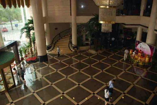 华天大酒店主图