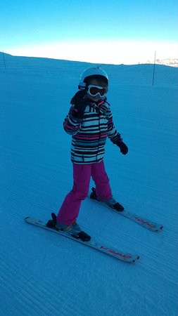 Momentum Snowsports景点图片
