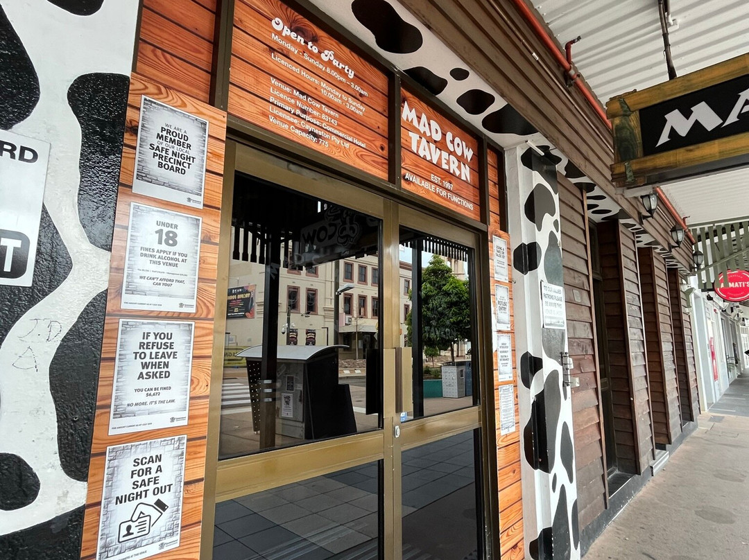 Mad Cow Tavern-汤斯维尔必去景点