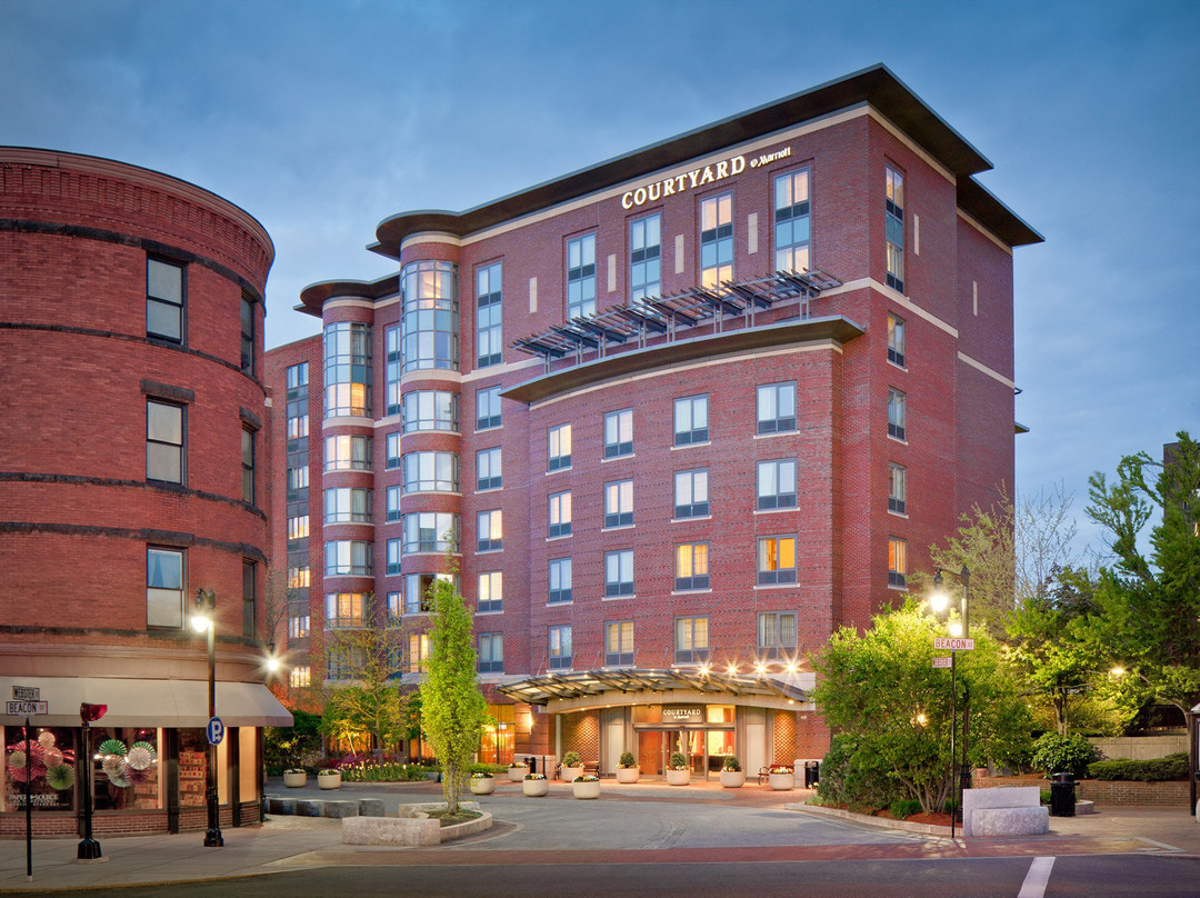 波士顿布鲁克莱恩万豪万怡酒店主图