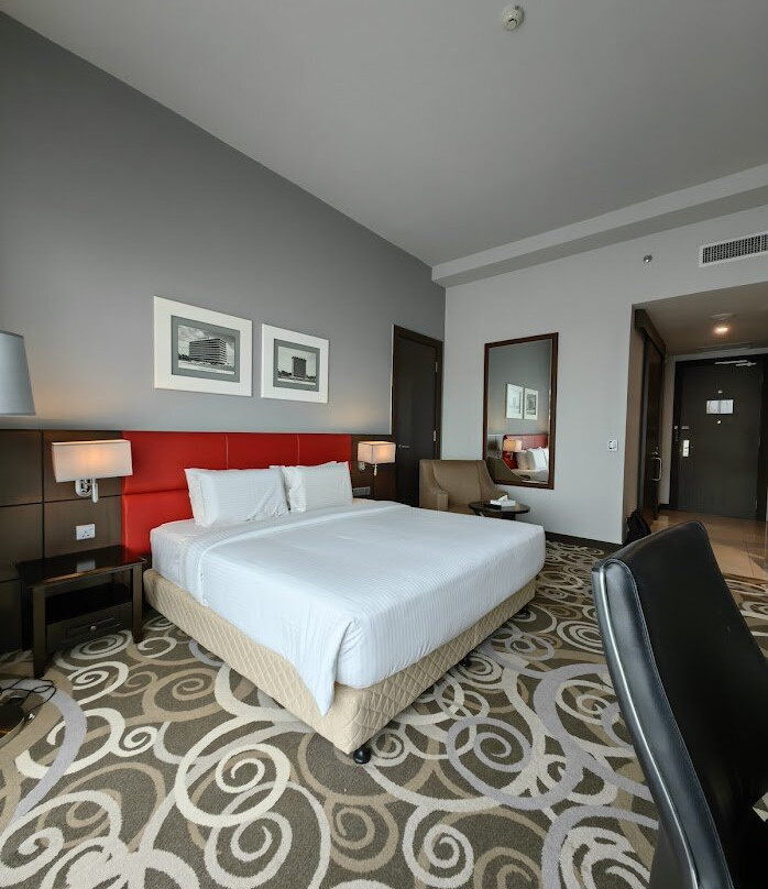 Raia Hotel & Convention Centre Kuching主图