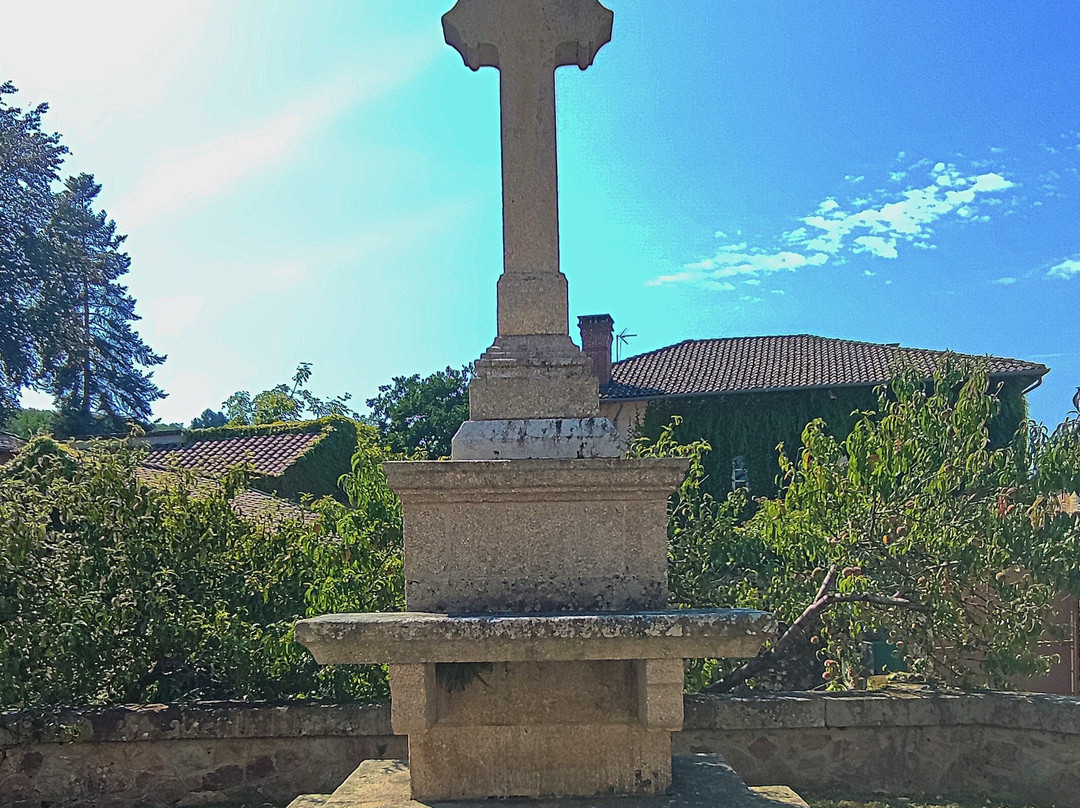 Église Saint-Priest de Saint-Priest-Taurion-Saint-Priest-Taurion必去景点