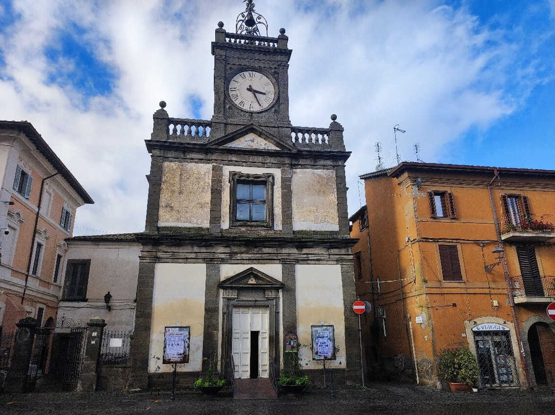 Piazza Cesare Leonelli景点图片