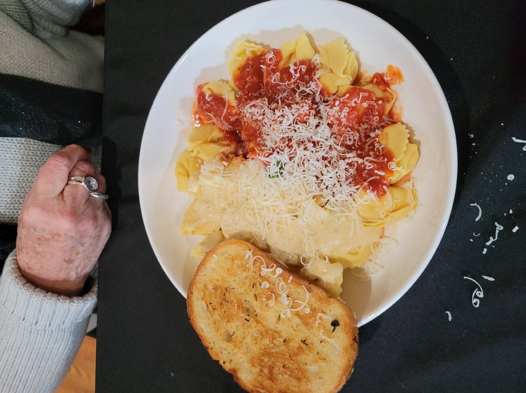 Awnies Italian  Cuisine