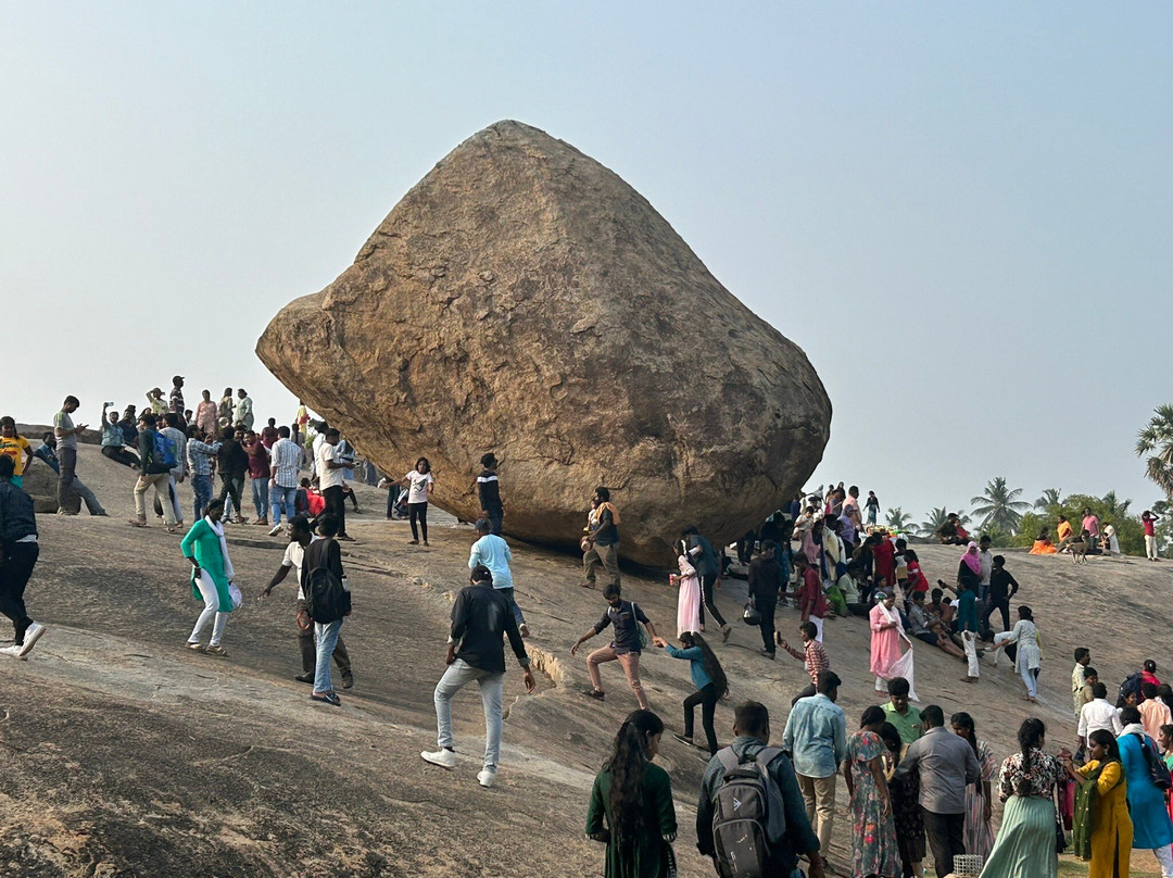 Krishna's Butter Ball-玛玛拉普蓝必去景点