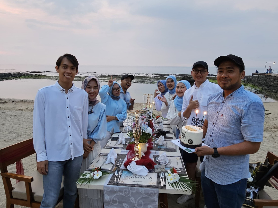 安亚冠毛鸟酒店主图