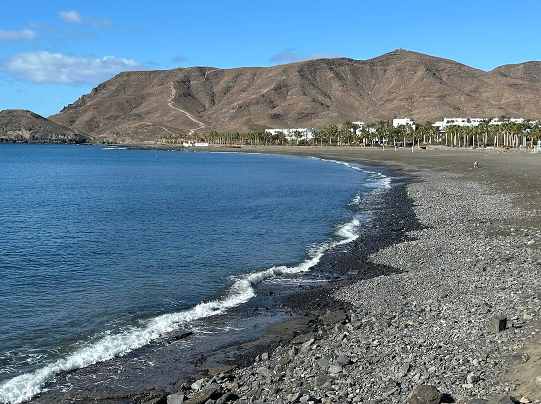 Playa De Los Probes景点图片