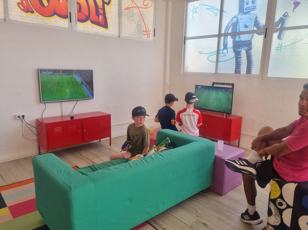 欧罗巴俱乐部酒店主图