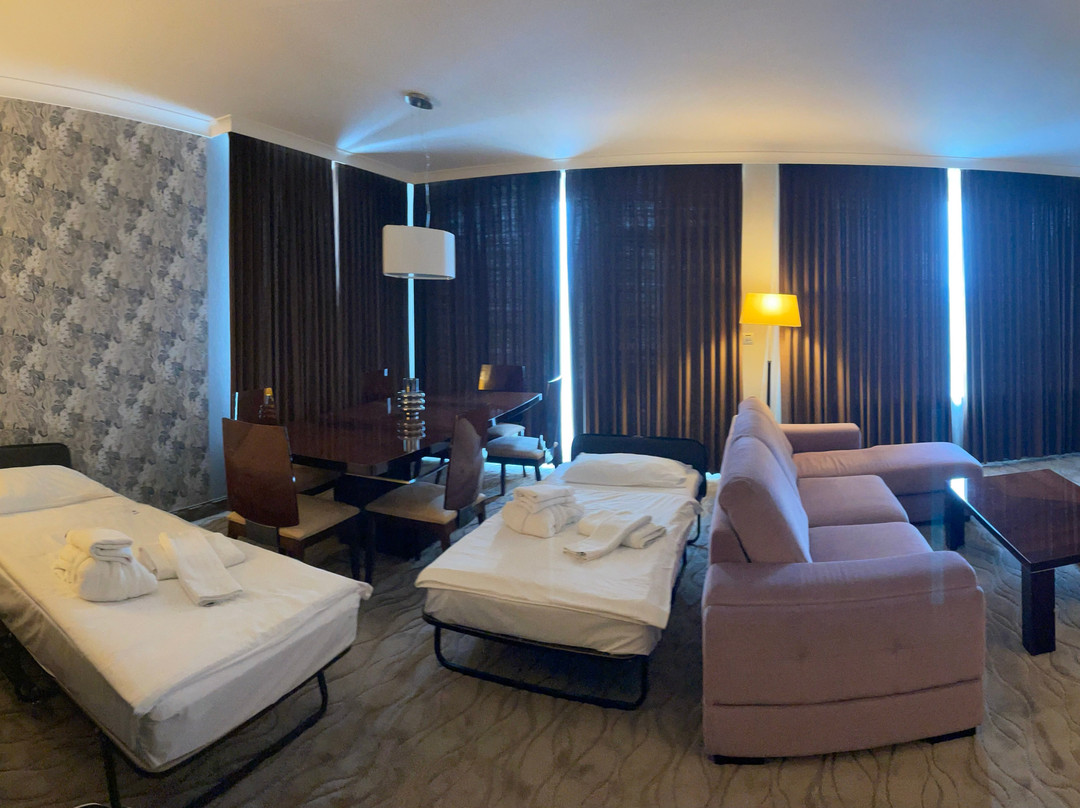 布达佩斯水上世界度假村主图