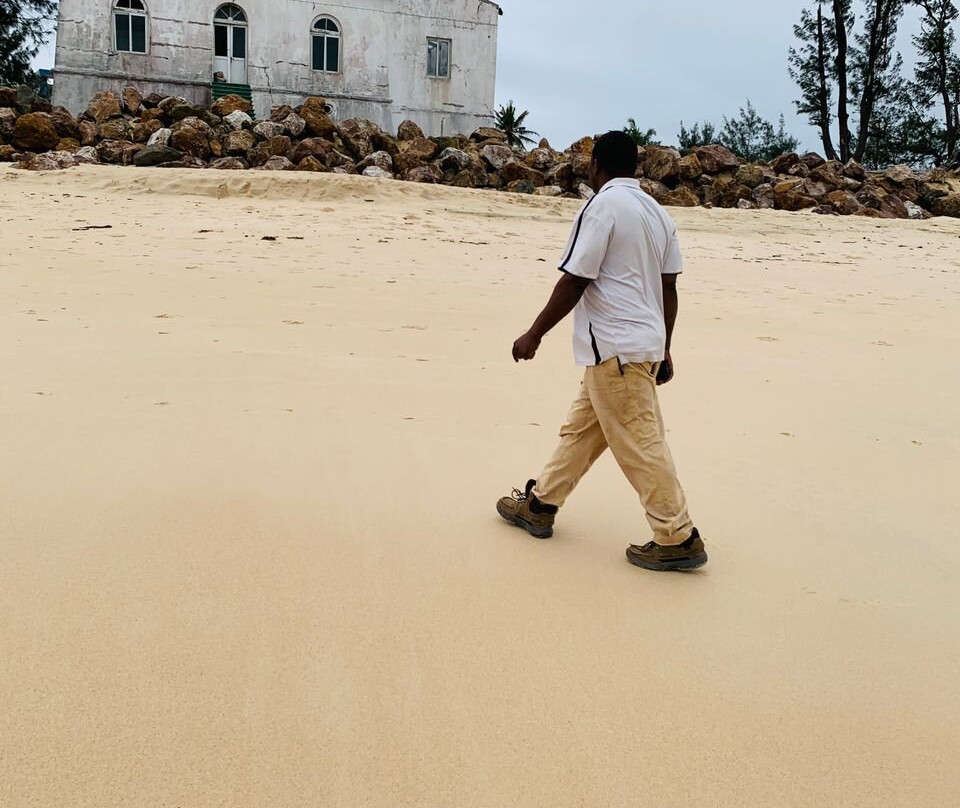 Macuti Lighthouse and Shipwreck-贝拉必去景点